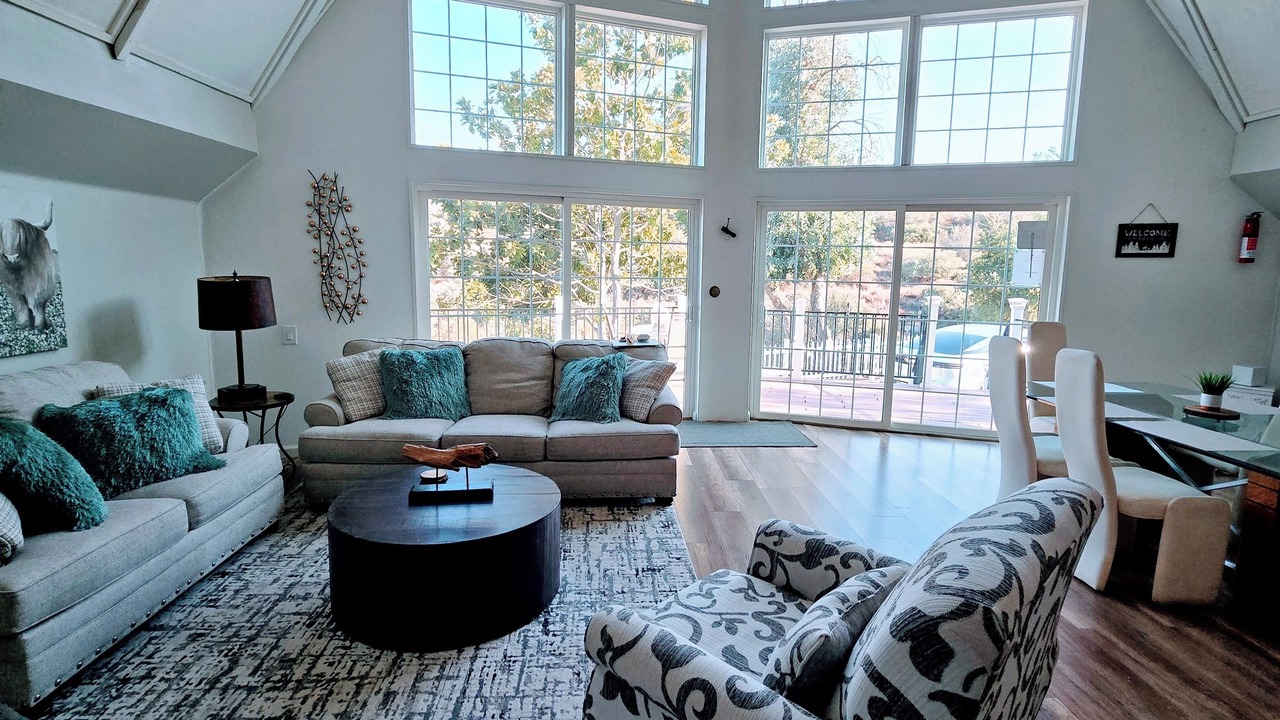 Photo of Livingroom in Banning