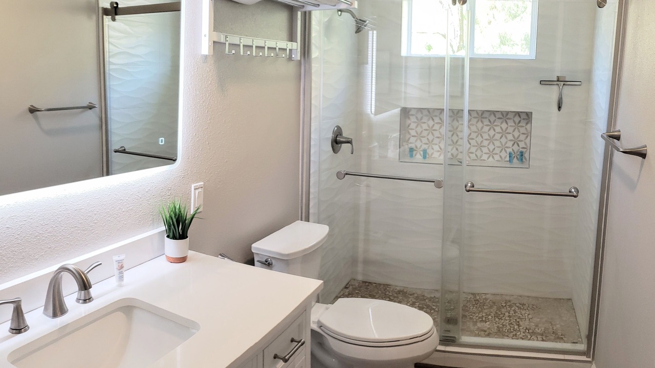 Photo of Bathroom in Banning