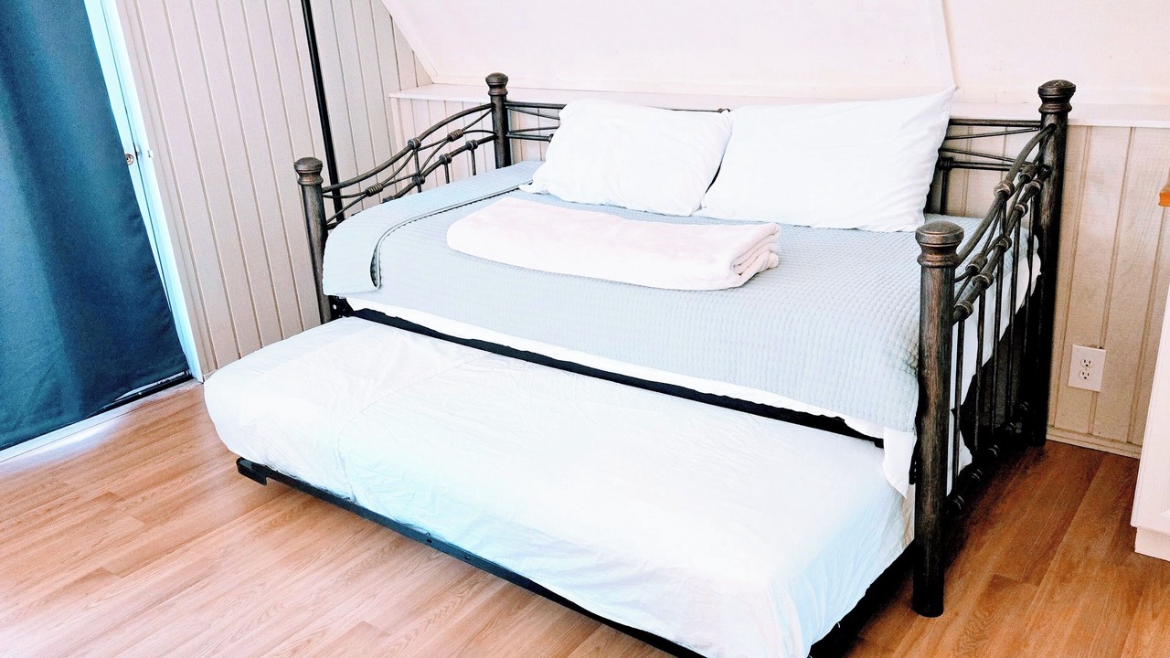 Photo of Bedroom in Banning