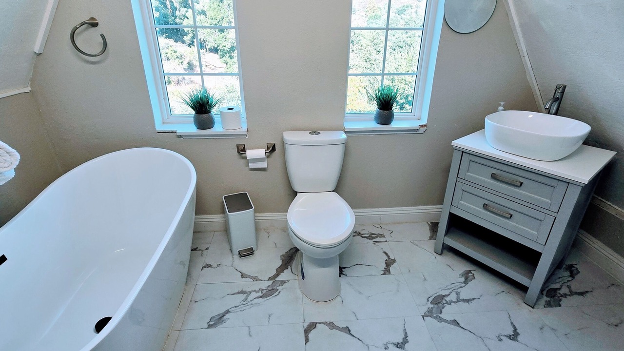Photo of Bathroom in Banning