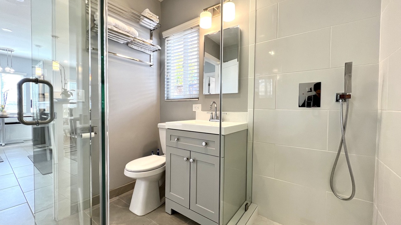 Photo of Bathroom in Sunset Park