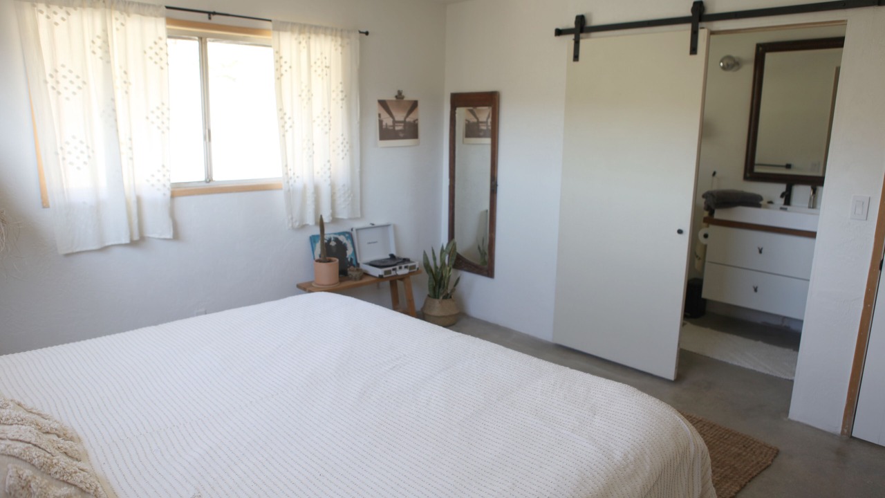 Photo of Bedroom in Morongo Valley