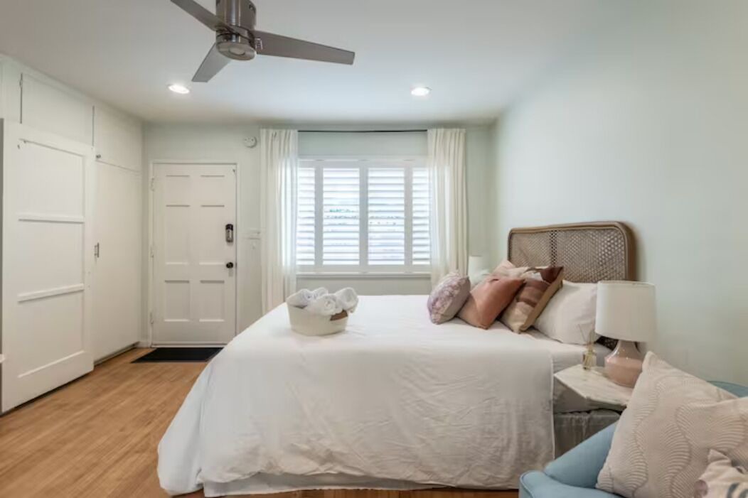 Photo of Bedroom in Belmont Shore