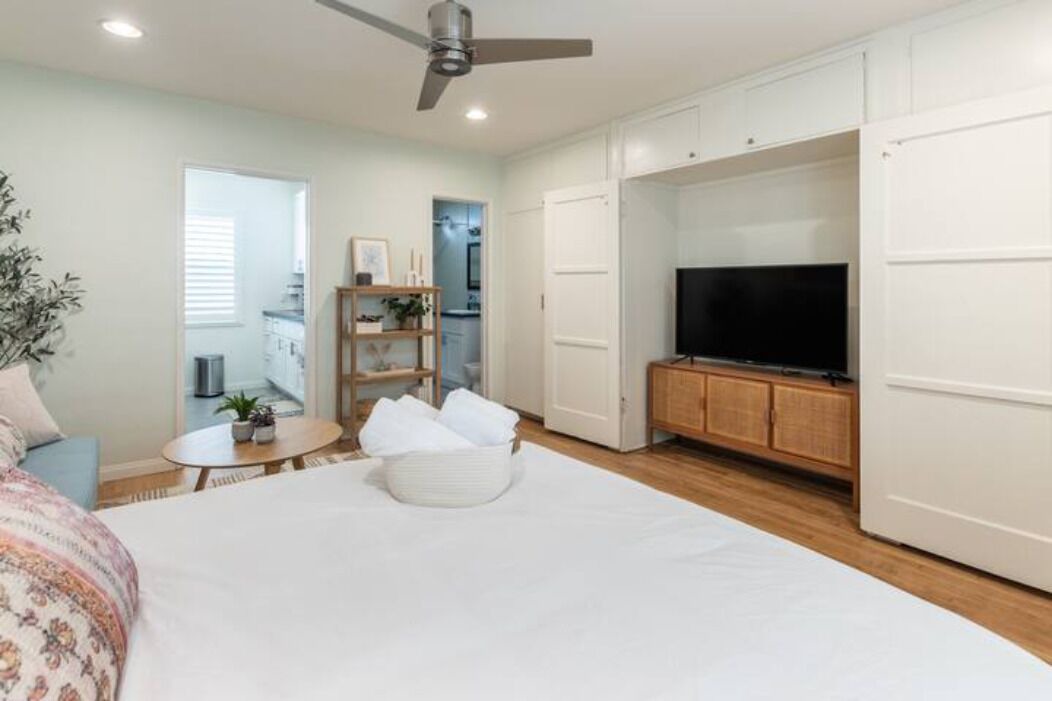Photo of Bedroom in Belmont Shore