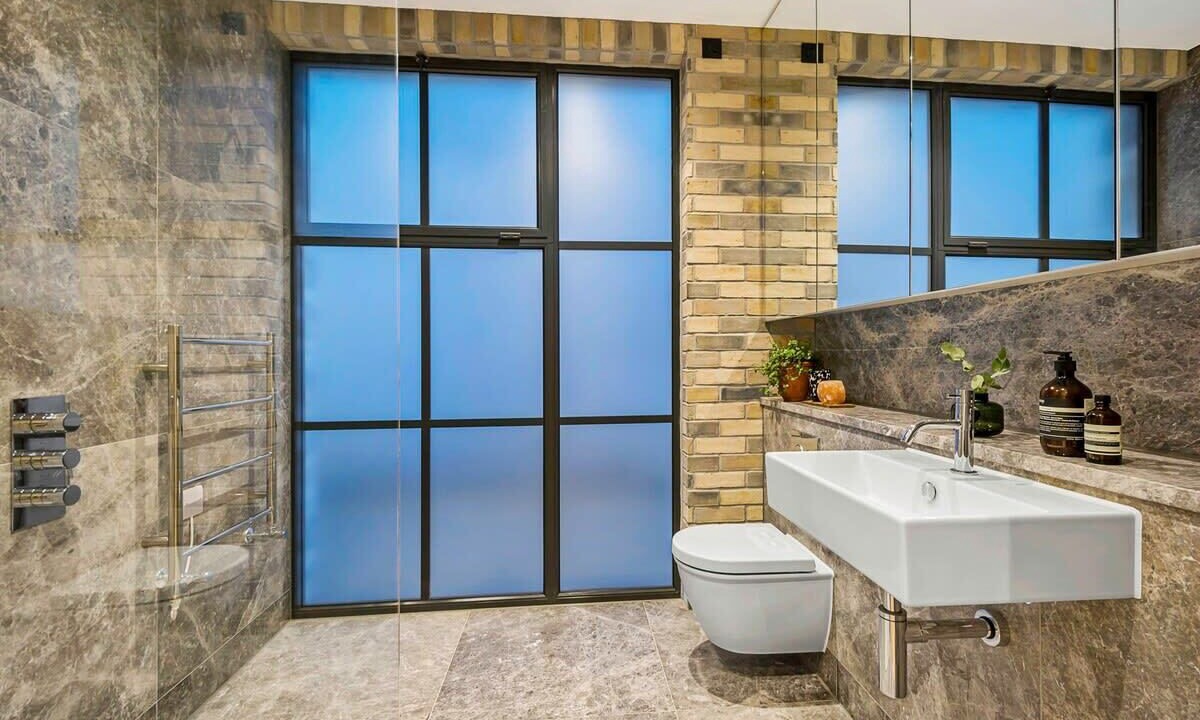 Photo of Bathroom in Holborn and Covent Garden