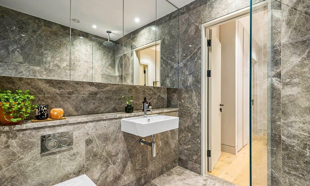 Photo of Bathroom in Holborn and Covent Garden