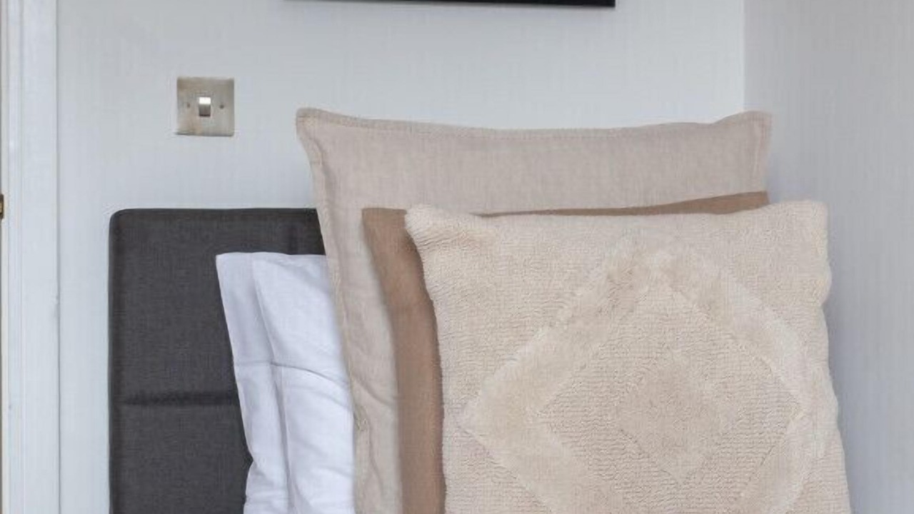 Photo of Bedroom in Limehouse