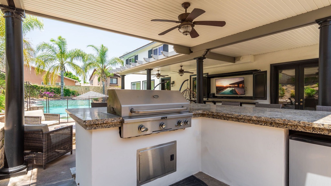 Photo of Outdoor in Corona