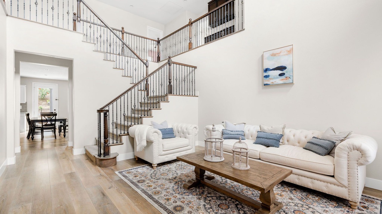Photo of Livingroom in Corona