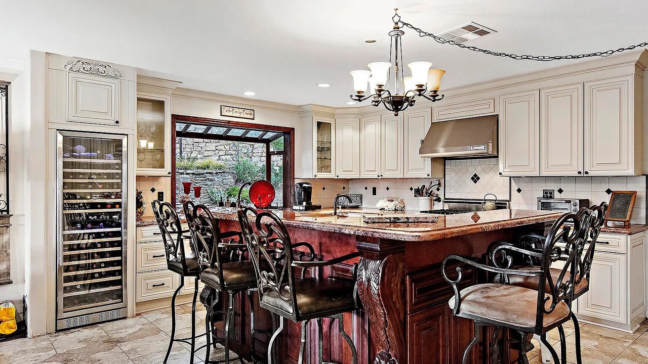 Photo of Kitchen in Calabasas
