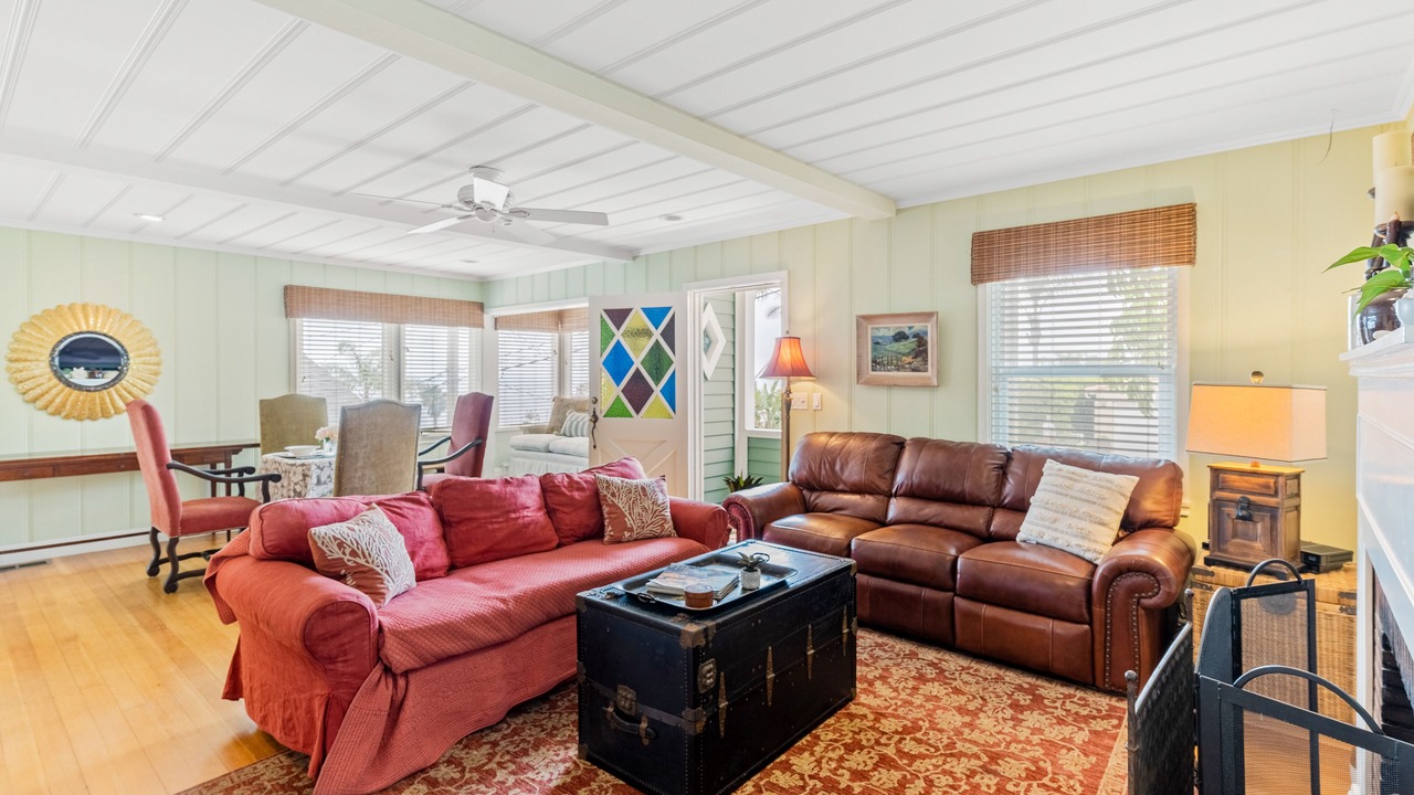 Photo of Livingroom in South Laguna