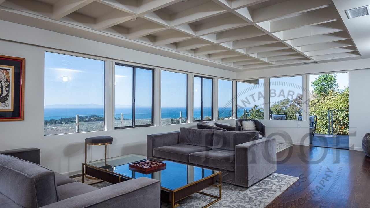 Photo of Livingroom in Carpinteria
