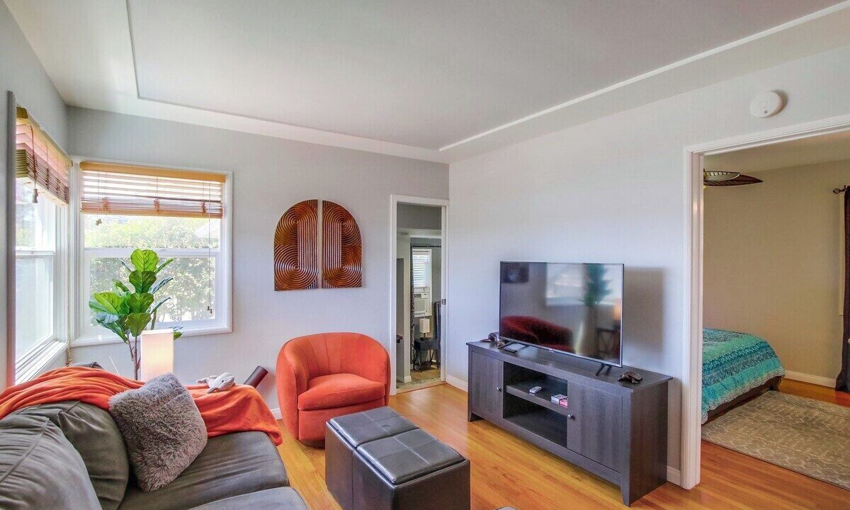 Photo of Bedroom in Bay Park