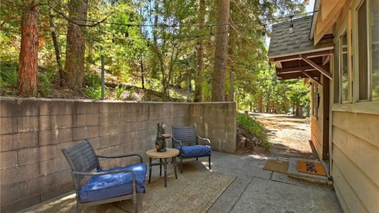 Photo of Patio Balcony in Lake Arrowhead