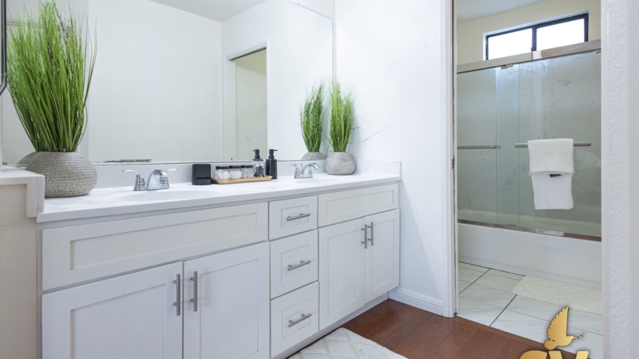 Photo of Bathroom in North Stonehurst