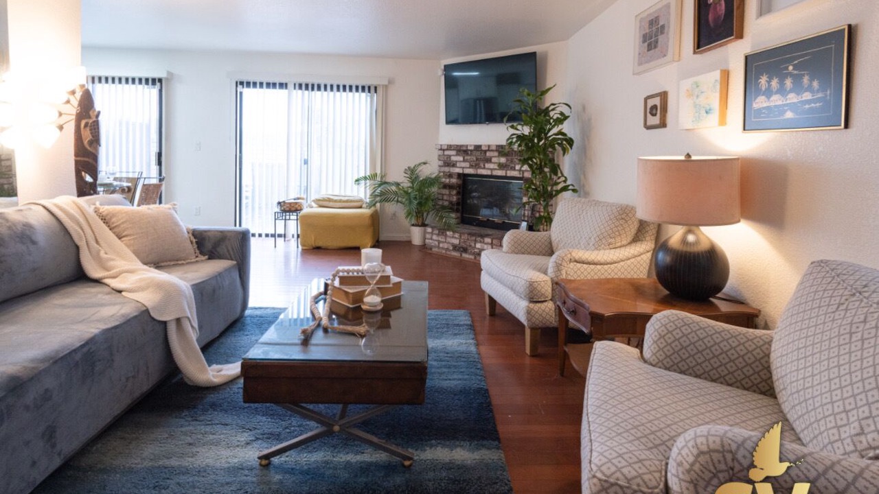 Photo of Livingroom in North Stonehurst