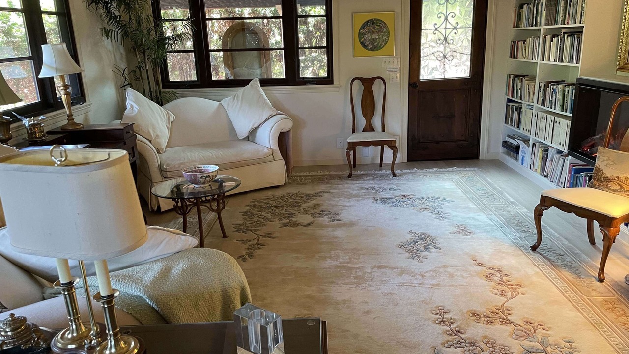 Photo of Livingroom in Silicon Valley