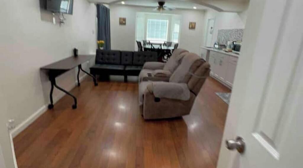 Photo of Livingroom in Tracy