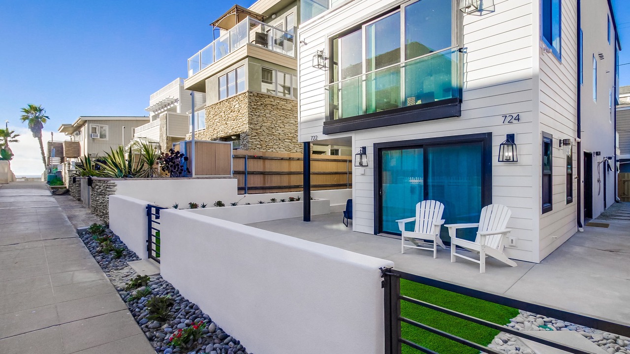 Photo of Patio Balcony in South Mission Beach