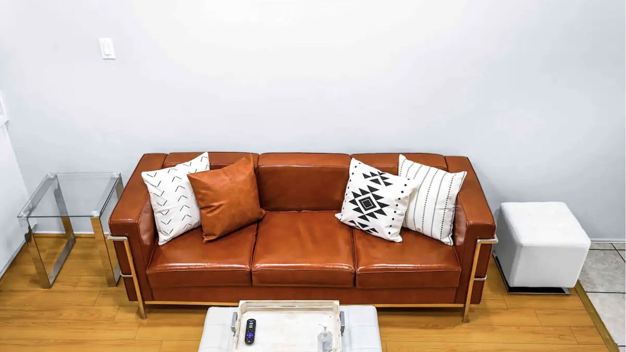 Photo of Livingroom in Belmont Shore