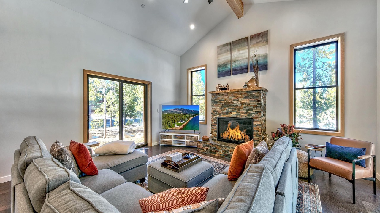 Photo of Livingroom in Tahoe Paradise