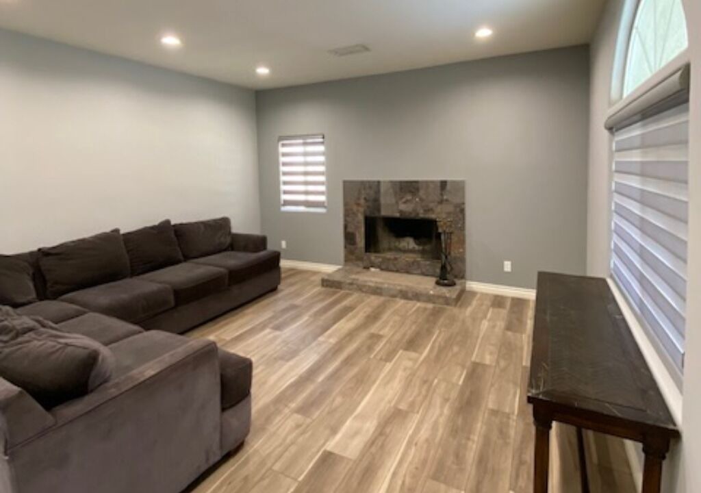 Photo of Livingroom in Panorama City