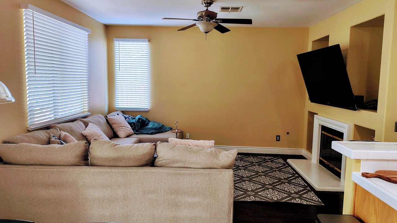Photo of Livingroom in Sun City