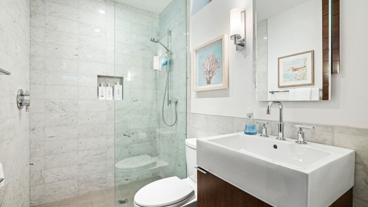 Photo of Bathroom in The Strand