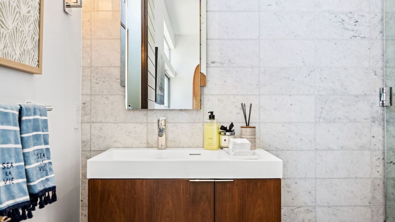 Photo of Bathroom in The Strand