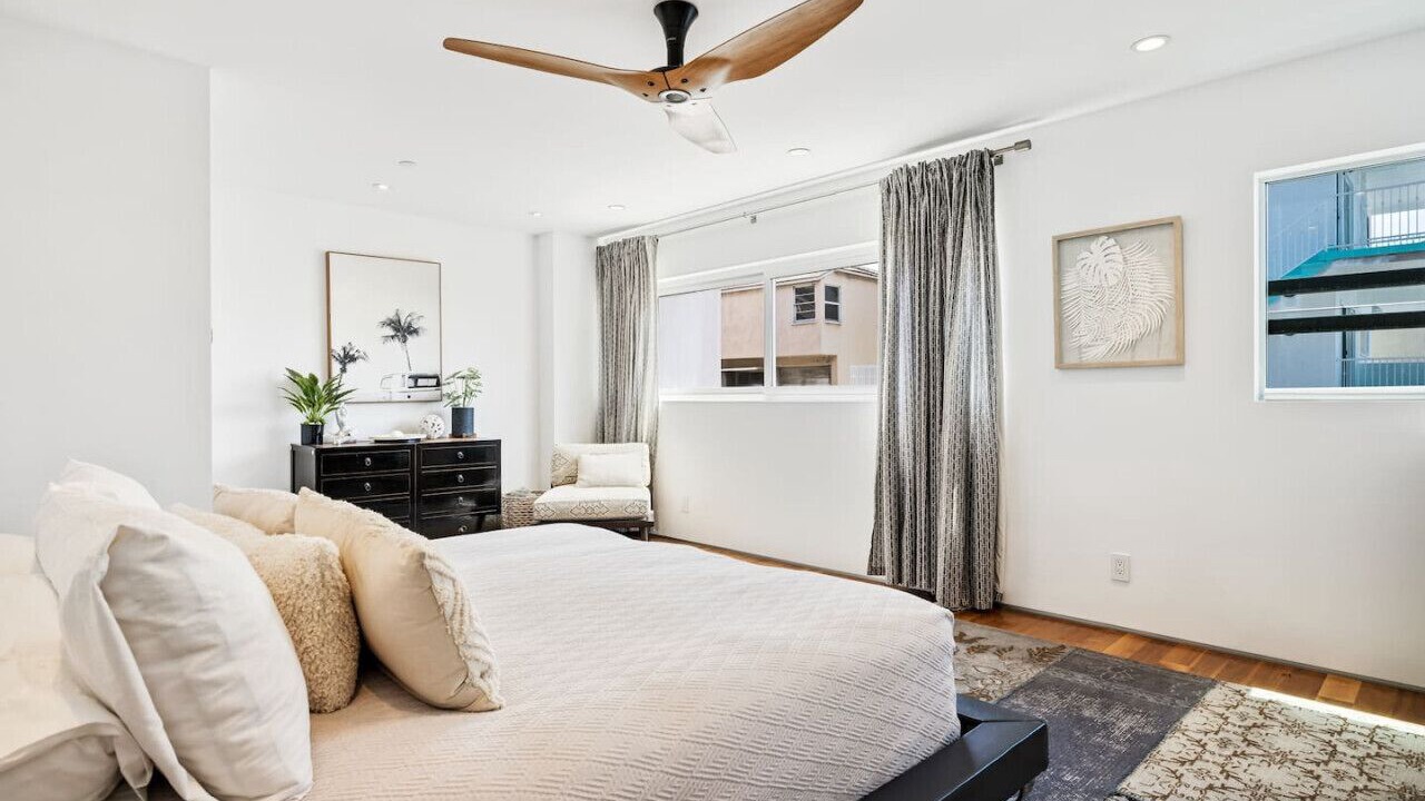 Photo of Bedroom in The Strand