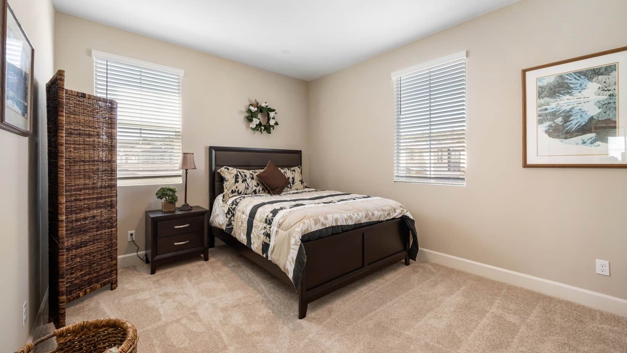 Photo of Bedroom in Valley Center
