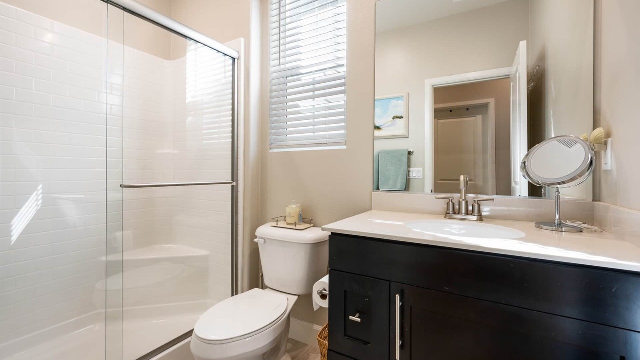 Photo of Bathroom in Valley Center