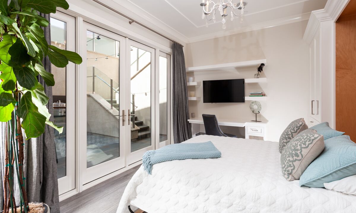 Photo of Bedroom in Laguna Beach