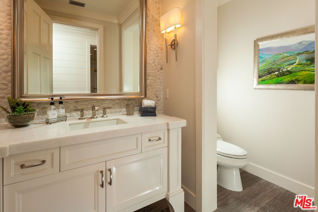 Photo of Bathroom in Laguna Beach