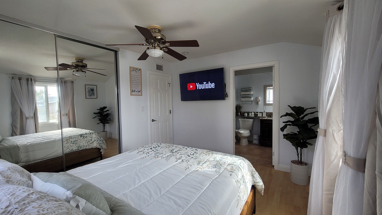 Photo of Bedroom in Fountain Valley