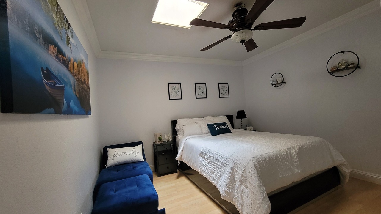 Photo of Bedroom in Fountain Valley