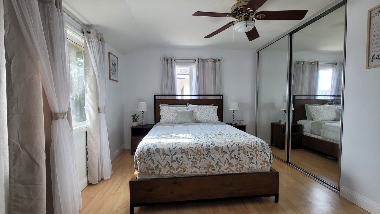 Photo of Bedroom in Fountain Valley