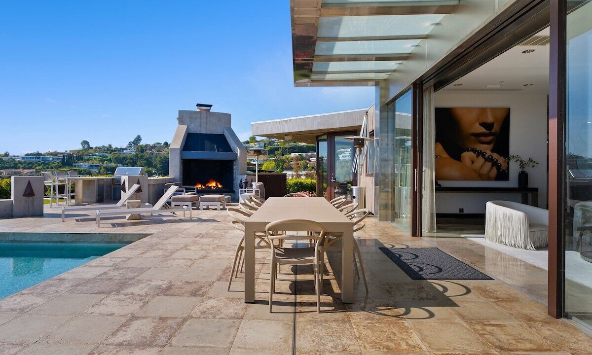 Photo of Outdoor in Trousdale Estates
