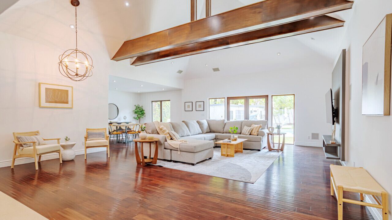 Photo of Livingroom in Sherman Oaks