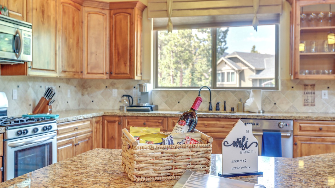 Photo of Kitchen in Castle Glen Estates