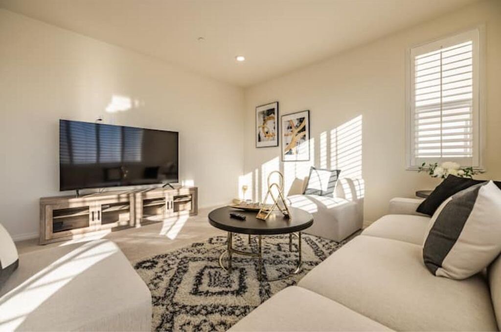 Photo of Livingroom in Jurupa Valley