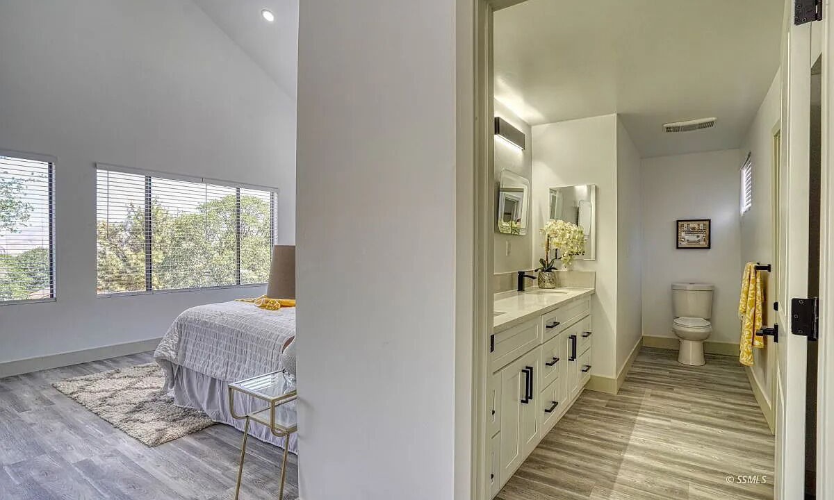 Photo of Bedroom in Lake Isabella