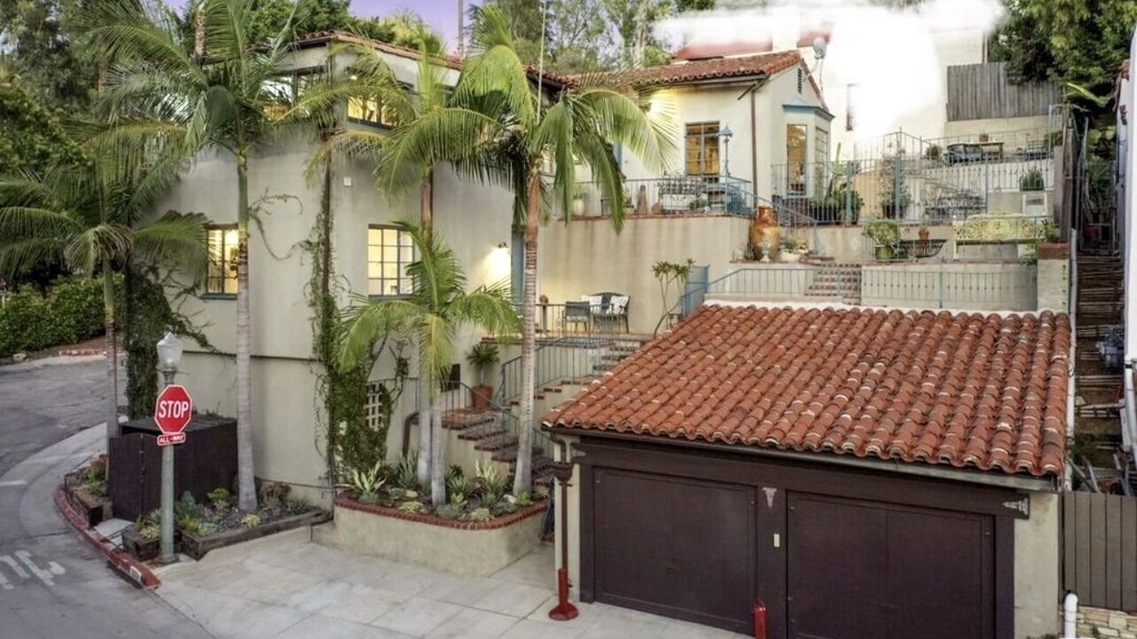 Photo of Outdoor in Hollywood Hills