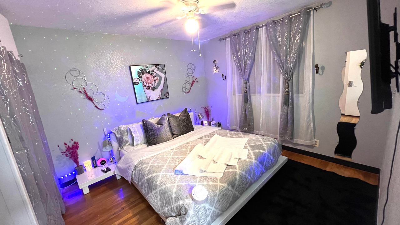 Photo of Bedroom in El Monte