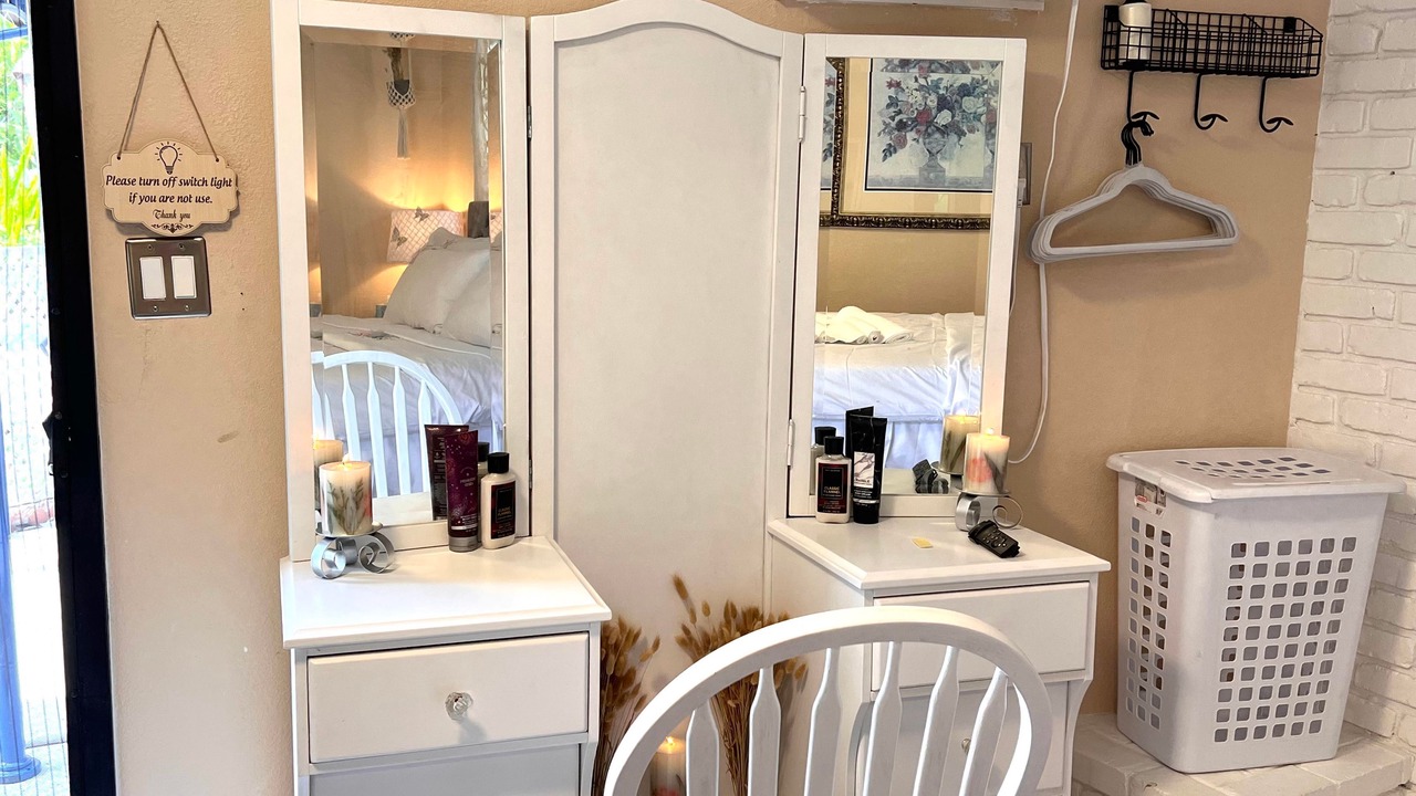 Photo of Bedroom in El Monte