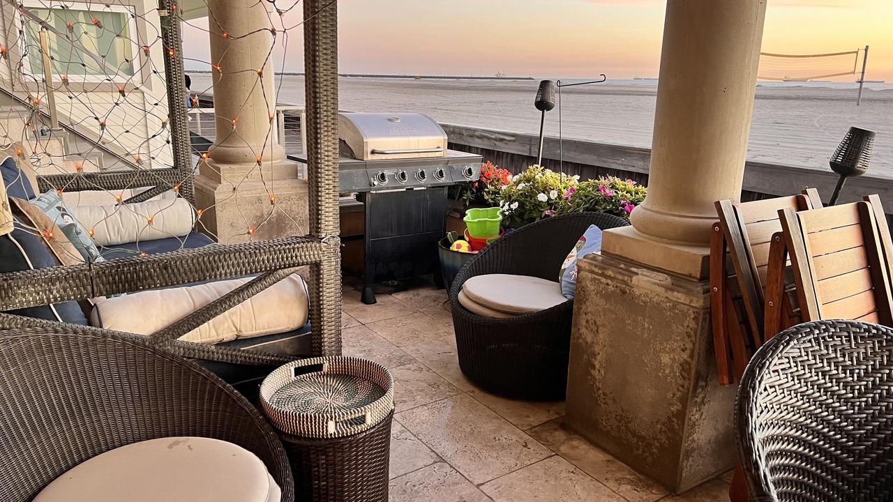 Photo of Patio Balcony in North Long Beach