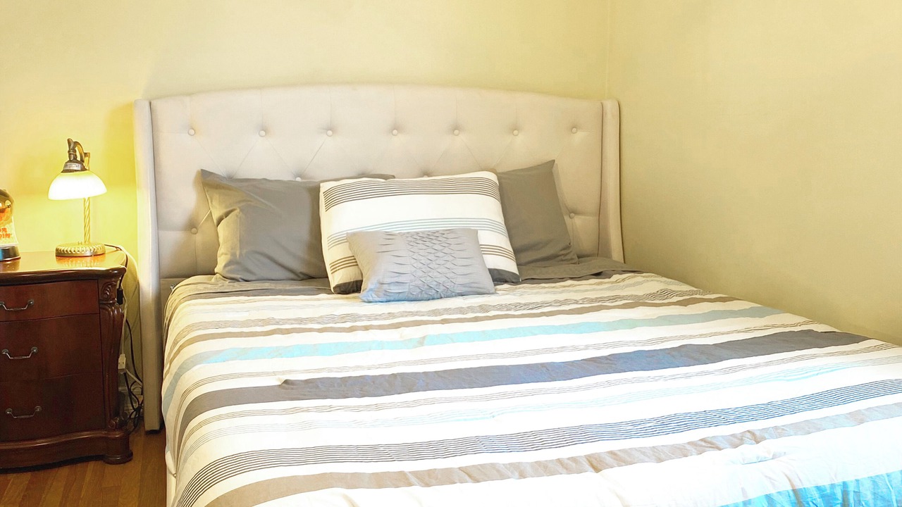 Photo of Bedroom in Sherwood Forest and Thistle Development