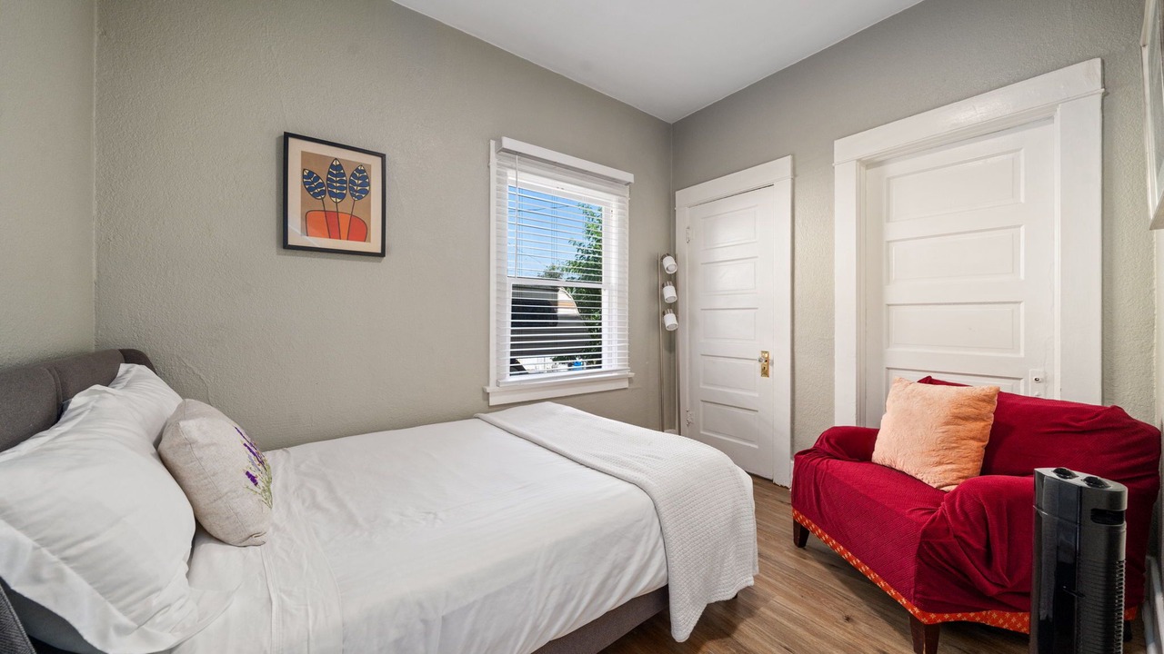 Photo of Bedroom in Willmore