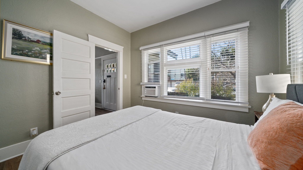 Photo of Bedroom in Willmore