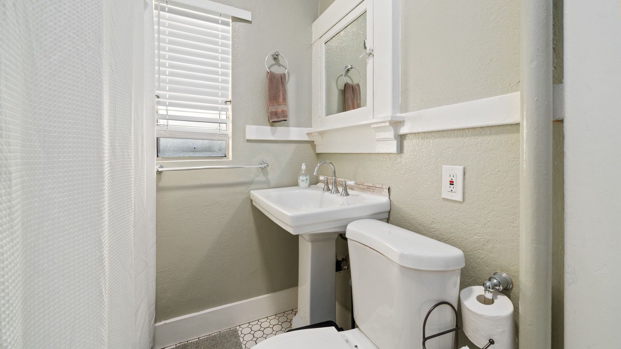 Photo of Bathroom in Willmore